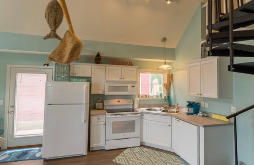 Ottawa House | Peaceful River Nights | 1 Bed, 1 Bath