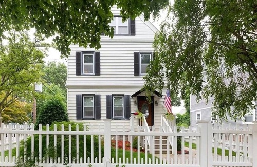 Usmma Apartment | Peaceful, Safe Apt. 15 min from Hospitals. City Island. Pet-Friendly.