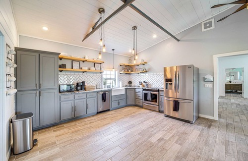 Vinita House | Peaceful Vinita Home w/Fire Pit: 11 Mi to Lake!
