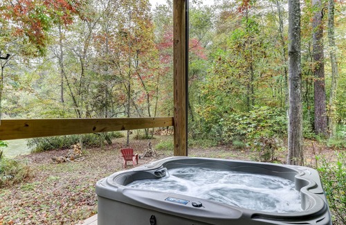 Mineral Bluff Cottage | Peaceful Waterfront Mountain Retreat w/Wood Burning Fireplace, Private Hot Tub