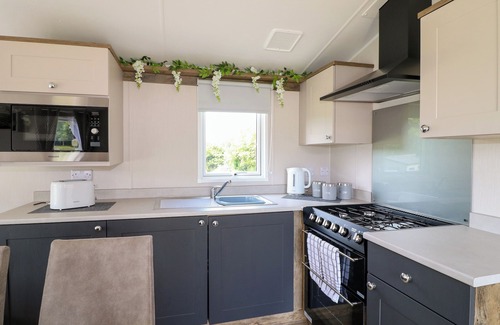 Swannington Cottage | Peacock Lodge