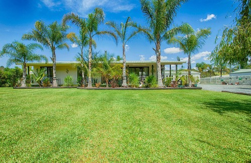 Ngunguru House | Peacock Lodge in Ngunguru
