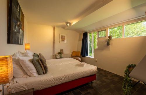 Weidum Hotel | Pean-buiten Weidum