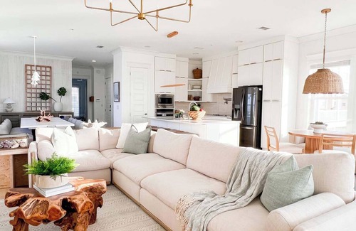 Navarre Beach House | 🏝️Pearl Hideaway: 30A Style Luxury Waterfront Home | Stunning Sunsets🏝️