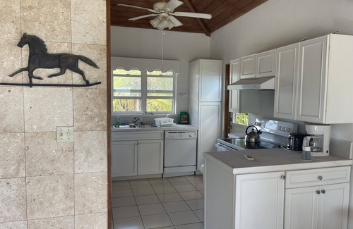 North Palmetto Point Cottage | Pebbles 1 Bedroom Cottage