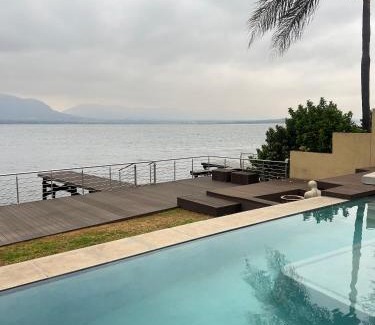 Hartbeespoort Villa | Pecanwood Dam View