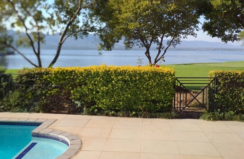 Hartbeespoort Villa | Pecanwood Villa Hartbeespoort dam