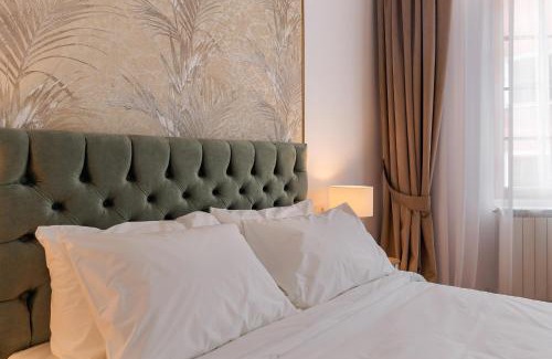 Cluj-Napoca City Centre Apartment | pedestrian street in city center for comfortable and beautiful stay with all comodities within walking distance