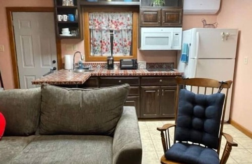 Lasara Apartment | Peek-a-Moo Apt w/patio, paddle boating