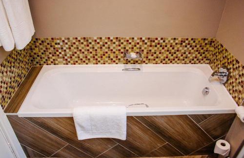 Mmabatho Hotel | Peermont Walmont at Mmabatho Palms