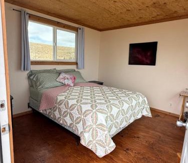 Naalehu House | Peles Eye