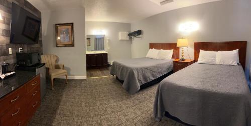 Pelican Rapids Hotel | Pelican Motel