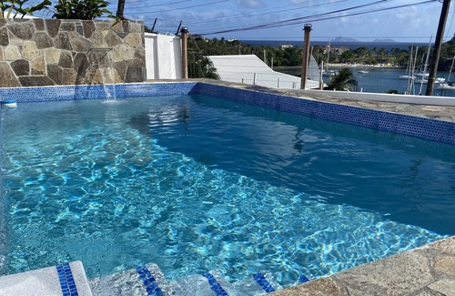 Kingstown Villa | Pelican's Nest above Blue Lagoon