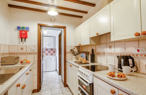 Aberdaron Cottage | PEN Y BONT, pet friendly, country holiday cottage in Aberdaron