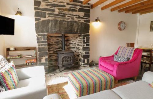 Manod House | Pen y Cwm
