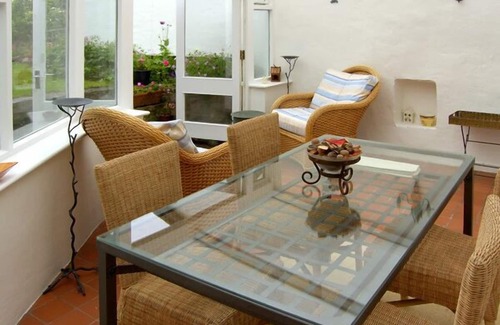 Gwaenysgor Near Prestatyn Cottage | PEN Y PARC, family friendly, character holiday cottage in Gwaenysgor