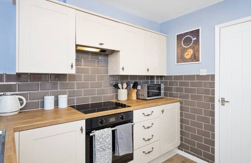 Long Itchington House | Pendicke Place Cottage | 2 bed house sleeps 4 | Southam Centre | Inspire Homes