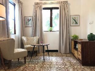 Daun Penh Hotel | Penh House Hotel