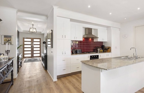 Tootgarook House | Peninsula Family Resort