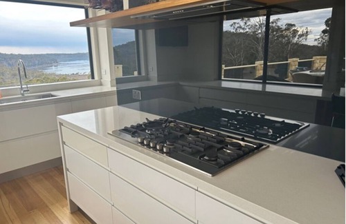 Broadwater House | Peninsula Hideway - Secluded Summer Escape with Pool and Pristine Views