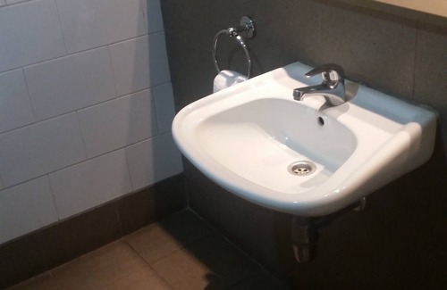 Suva Hotel | Peninsula International Hotel
