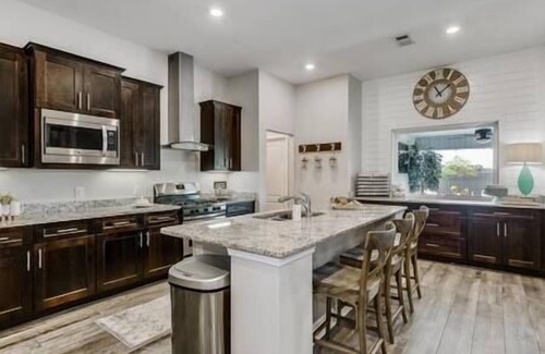 Florida Panhandle House | Pensacola Blue Angel Pool House