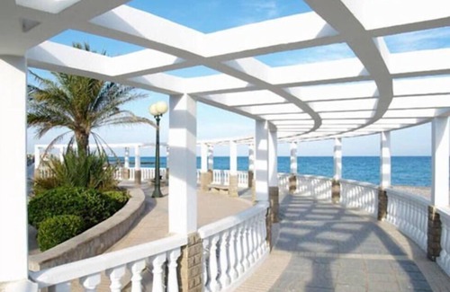 Moncofar Apartment | Pensión Benavente. 1 - (Playa 1,5km/AP7-3min)
