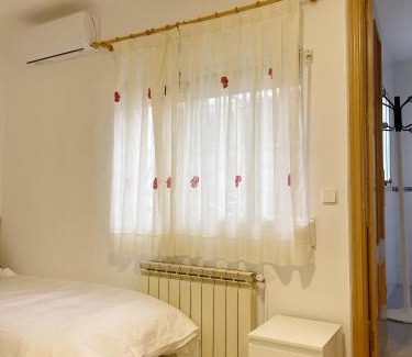 Alcobendas House | Pensión el Carmen