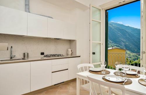 Corniglia Apartment | Pensieri Marini, TerreMarine