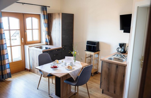 Pfarrkirchen im Muehlkreis Apartment | Pension in a fantastic location with mountain views