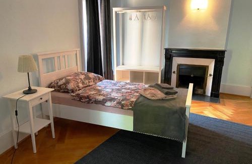 Lausanne Bed & Breakfast | Pension Bienvenue (Women only)