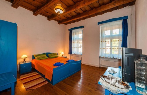 Saschiz House | Pension Cartref