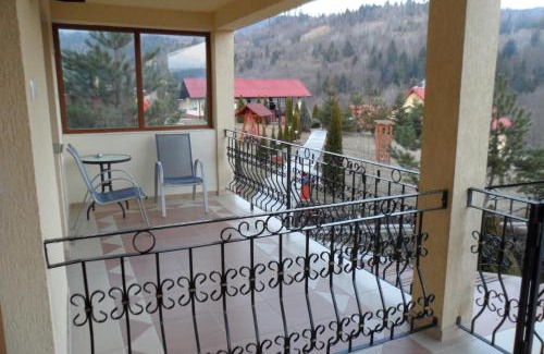 Vama House | Pension Casa Vero