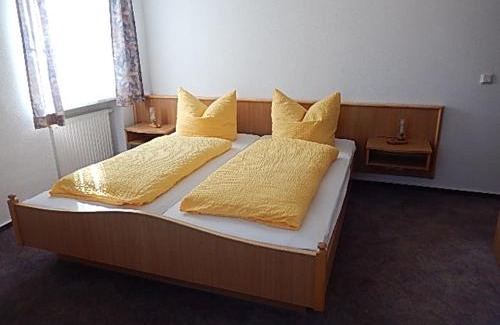 Schwarzhausen House | Pension Christ