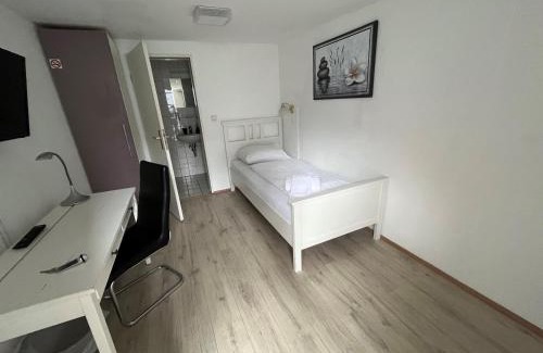 Wuelfel House | Pension Donau