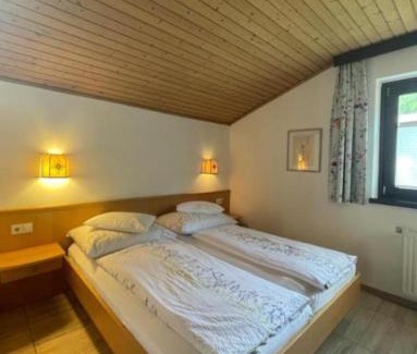 Bad Kleinkirchheim House | Pension Dorfwirt
