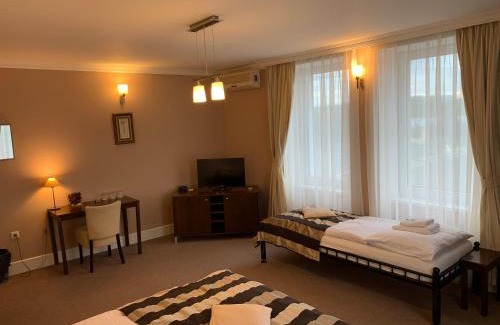 Zeliezovce Hotel | Pension Eden