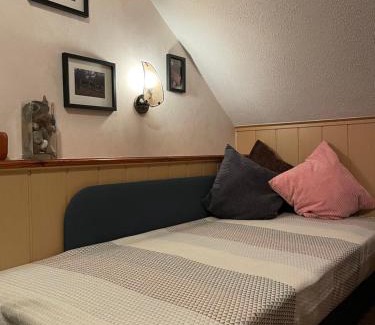 Storkow House | Pension Grasse Hofladen Cafe GenießerImbiss Kehrigk