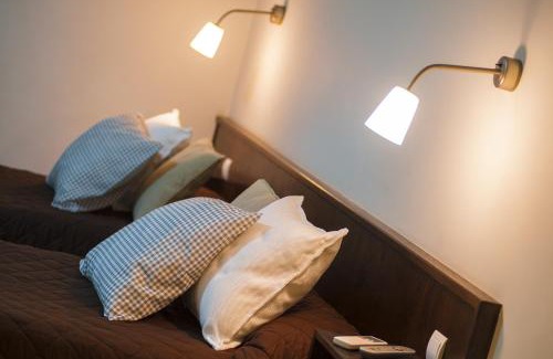 Urnieta House | Pension Guria Jatetxea