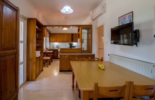 Vassiliki House | Pension Holidays