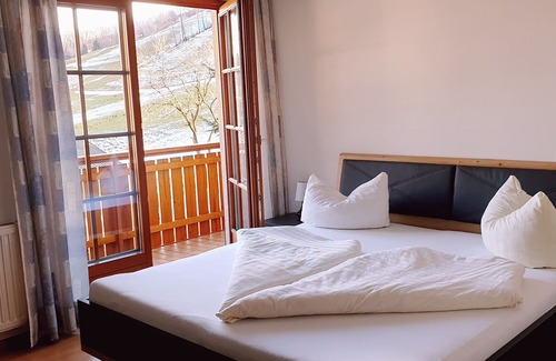Trattenbach House | Pension Hubertushof
