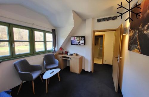 Hrensko Hotel | Pension Jitřenka Hřensko - Breakfast Included & Free Parking