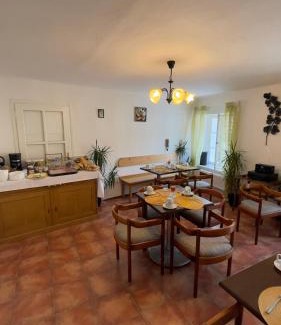 Cesky Krumlov House | Pension Linden