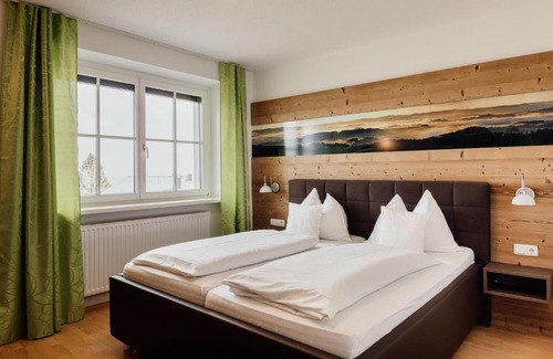 Pfarrkirchen im Muehlkreis House | Pension Panoramablick