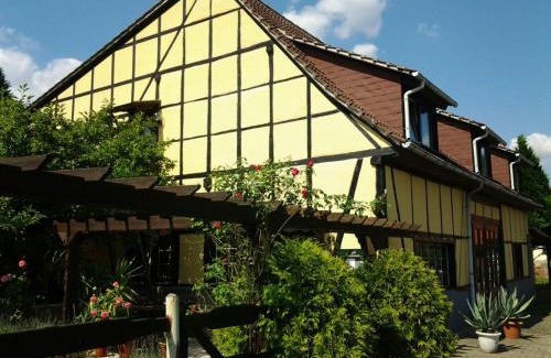 Sangerhausen House | Pension Waldblick