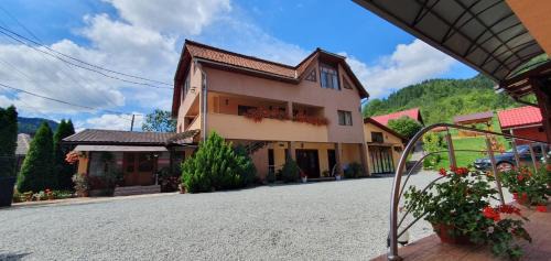 Vidra House | Pensiunea Apuseni