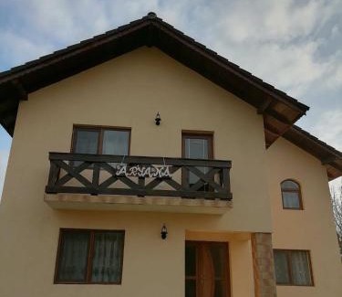 Crasna Villa | Pensiunea Aryana