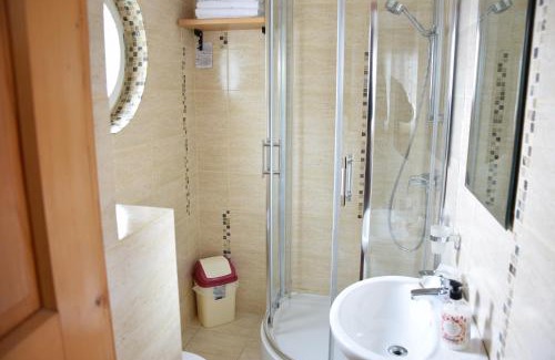 Vama House | Pensiunea Casa Elvira