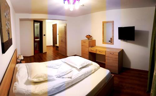 Zarnesti House | Pensiunea Casa Zarnesteana