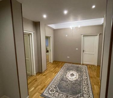 Nord-Est House | Pensiunea Crystal